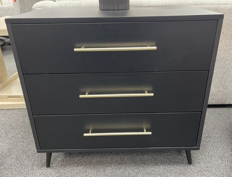 Jayden Creaton Dresser